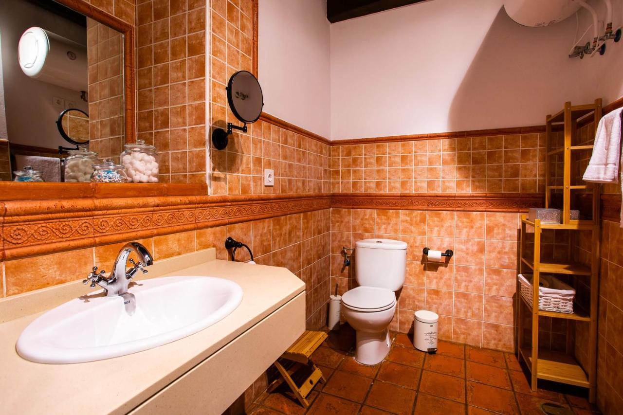 Apartamentos Puente De La Juderia Hervás Kültér fotó
