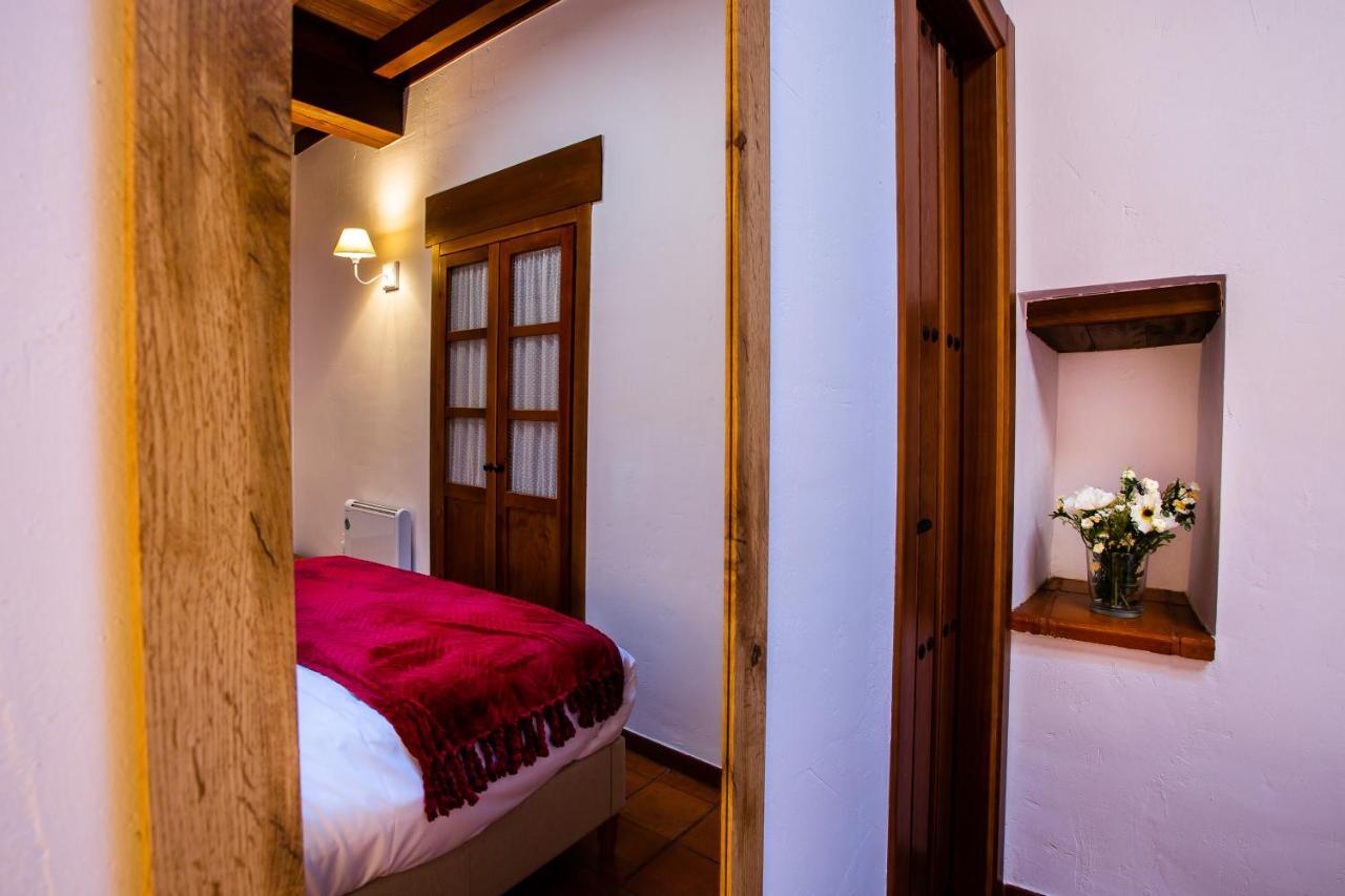 Apartamentos Puente De La Juderia Hervás Kültér fotó