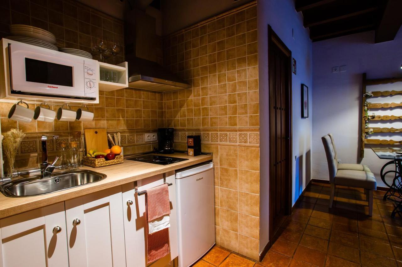 Apartamentos Puente De La Juderia Hervás Kültér fotó